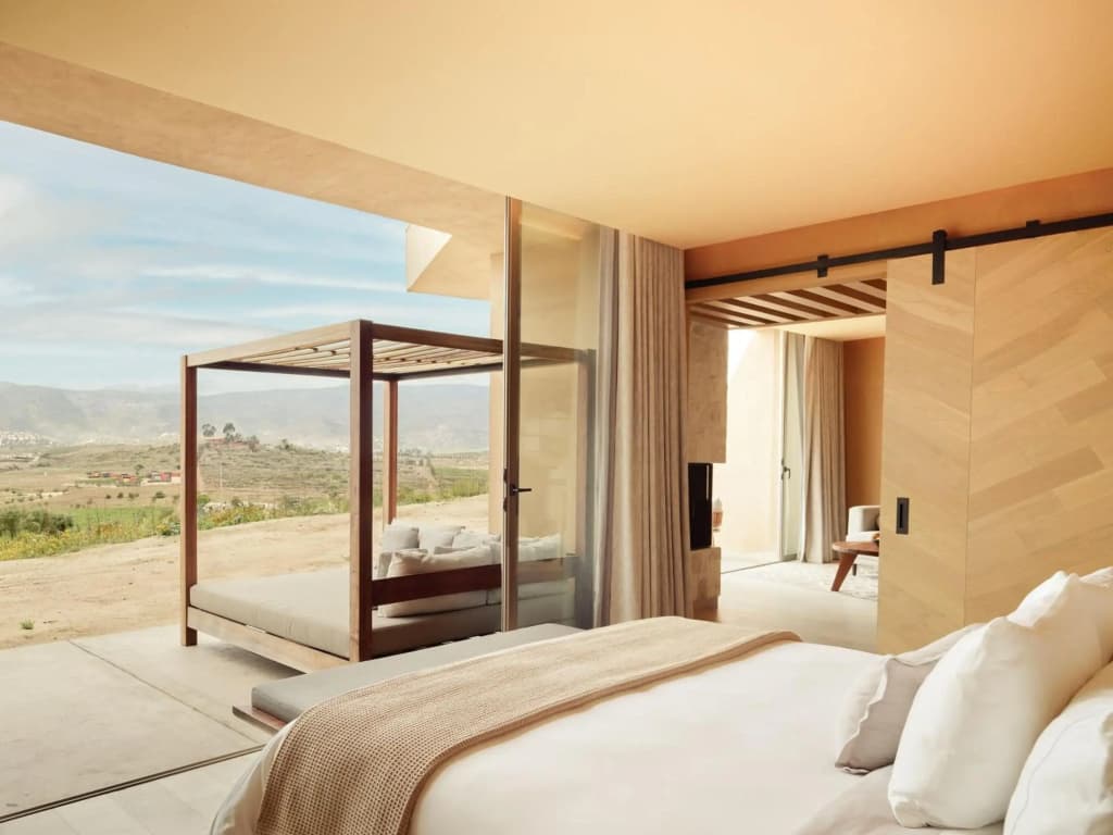 Sunrise King Room