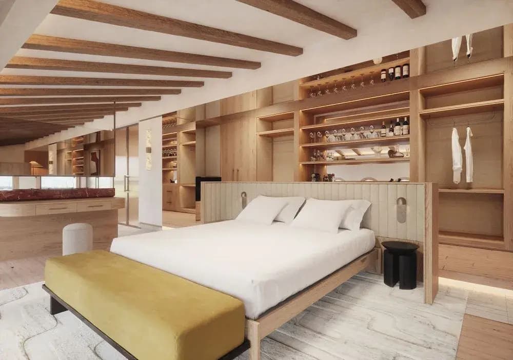 Deluxe King Suite