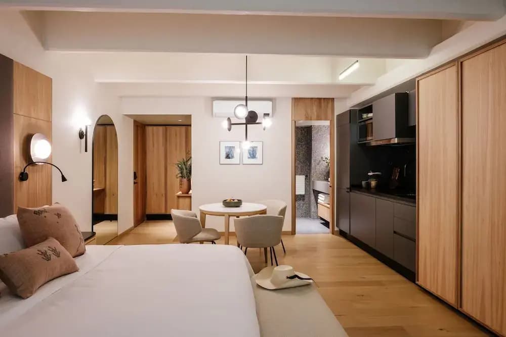 Colima 71 Art Community Hotel