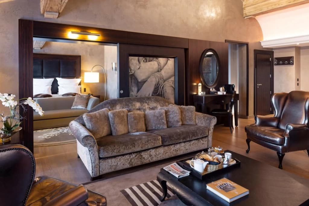 Standard Suite