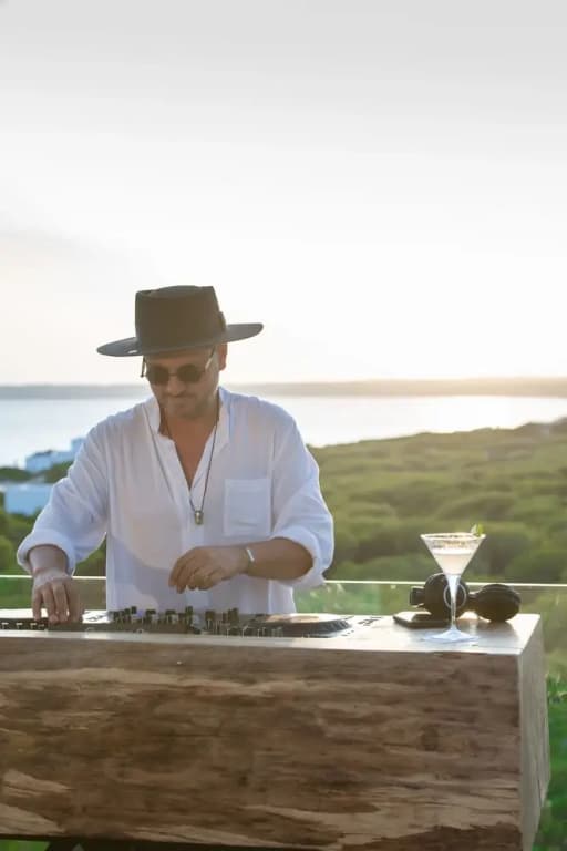 Sunset sounds at Nobu