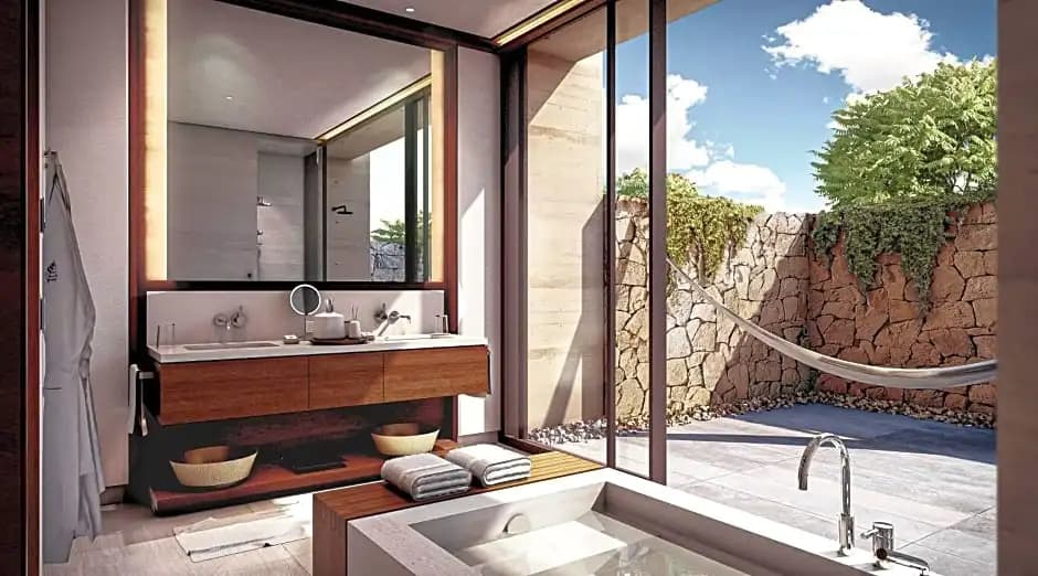 Four Seasons Tamarindo
