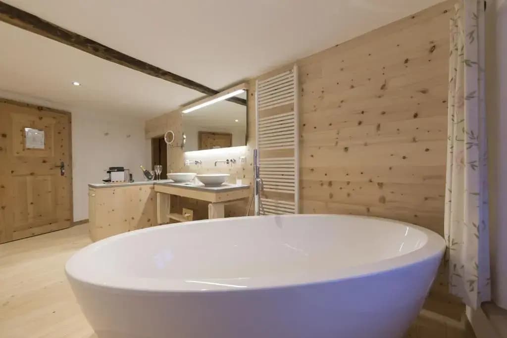 Relais & Chateaux IN LAIN Hotel Cadonau