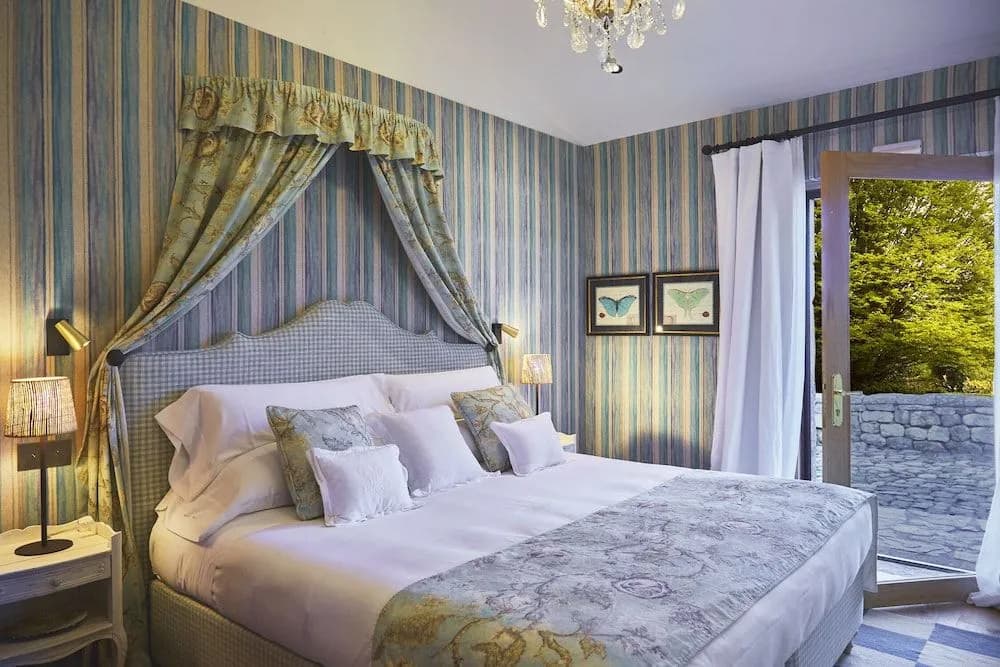 Premium King Suite