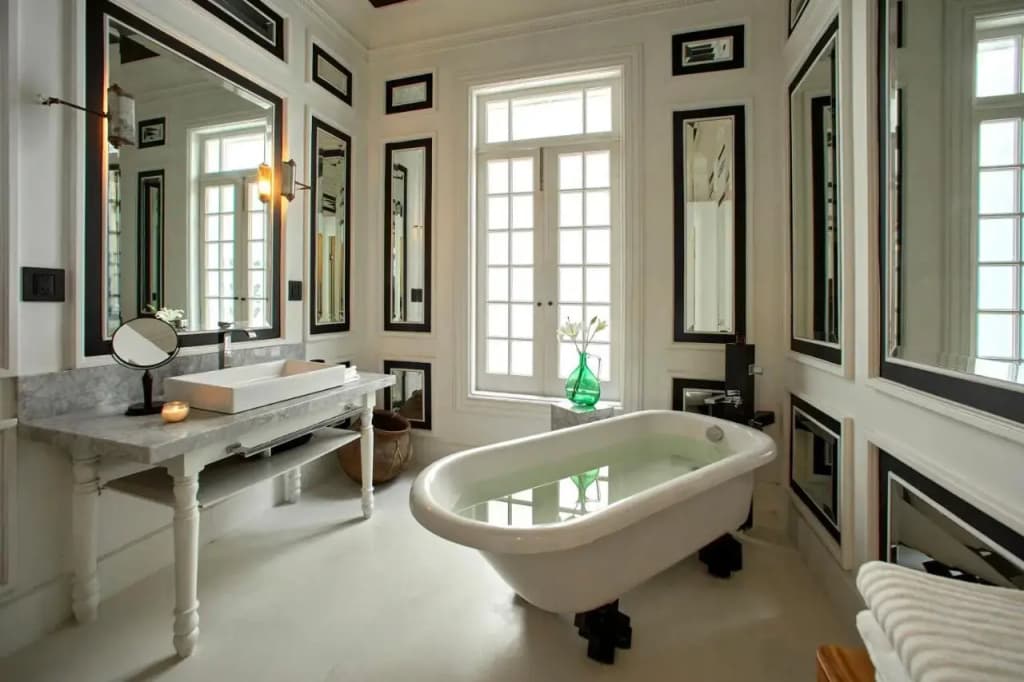 La Valise Hotel