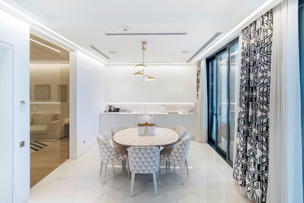 Standard Double Suite