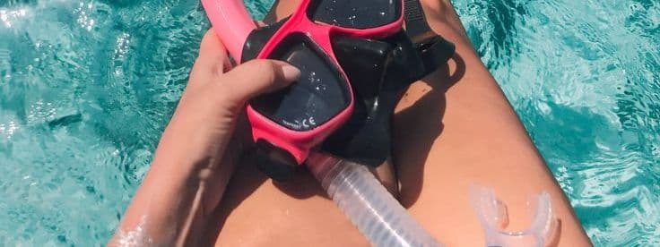 The beach waiters know everything