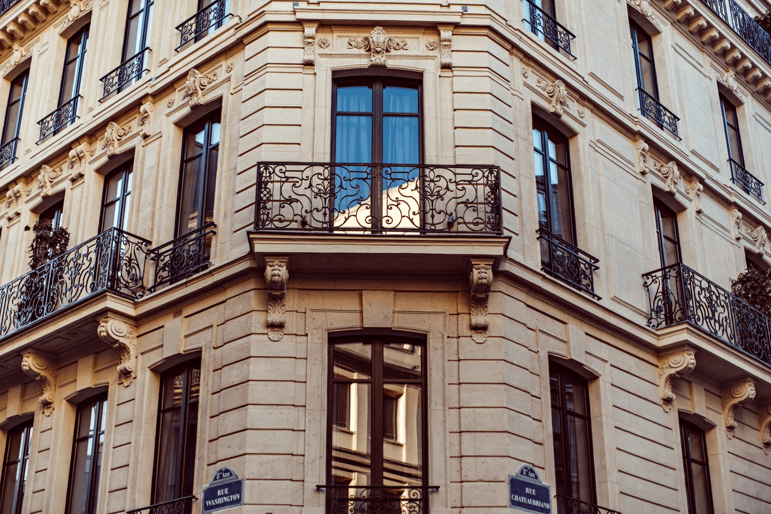 Palaces reimagined